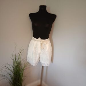 Ażurowe szorty boho z wiązaniem
